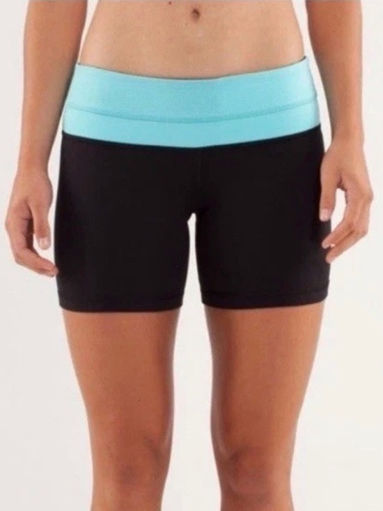 lululemon athletica Pants - lululemon athletica Black Shorts Size 10